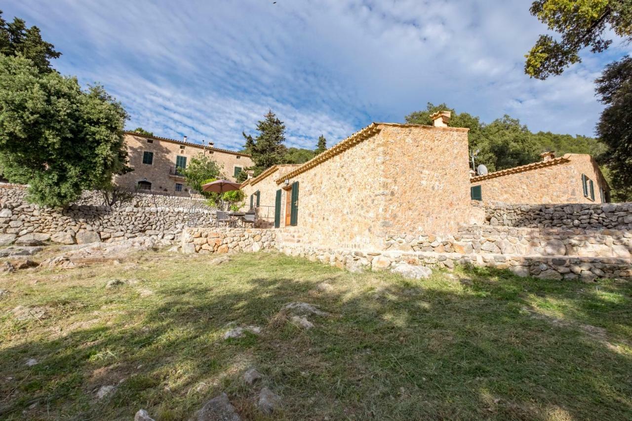 Agroturismo Son Alzines Lluc Exterior photo