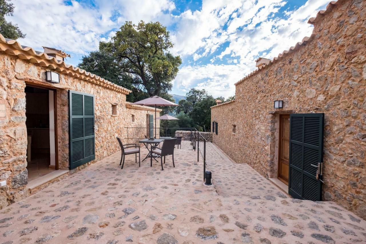 Agroturismo Son Alzines Lluc Exterior photo