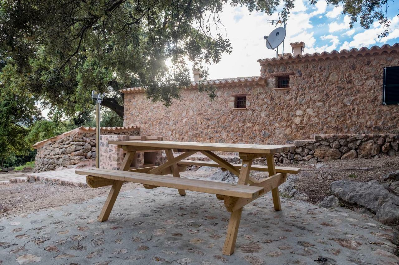 Agroturismo Son Alzines Lluc Exterior photo