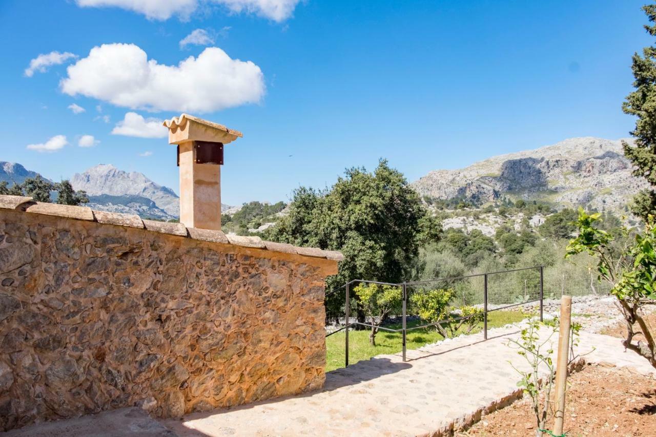 Agroturismo Son Alzines Lluc Exterior photo
